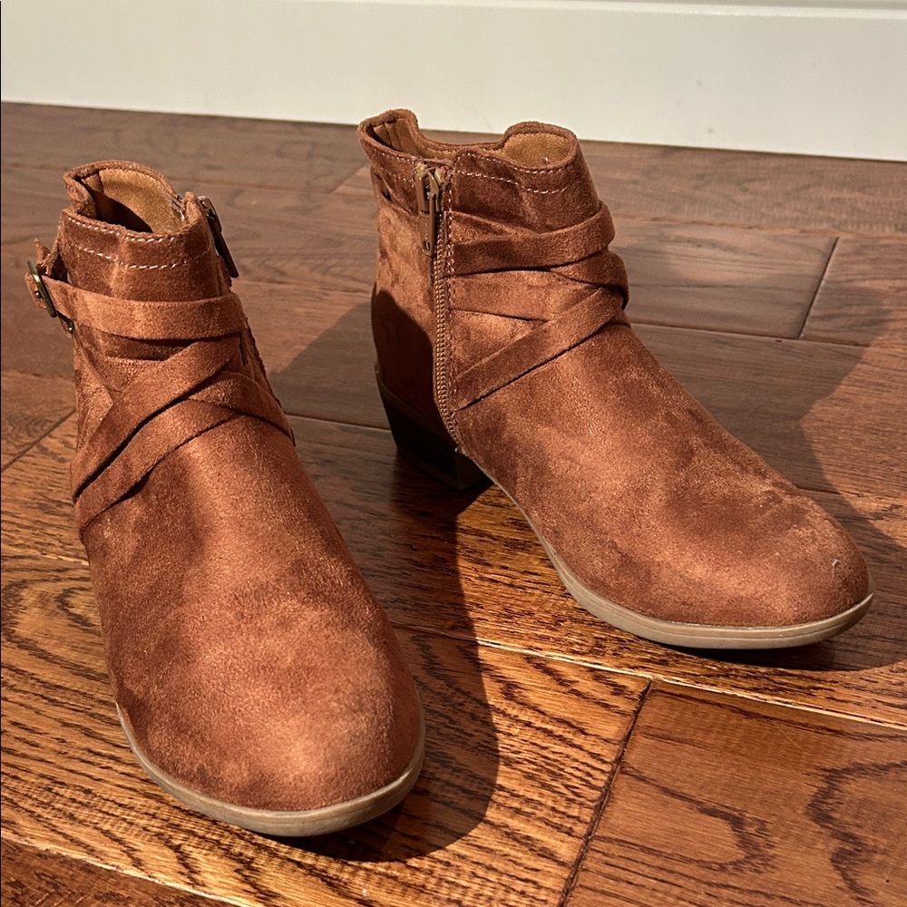 Elegant Chestnut Ankle Booties